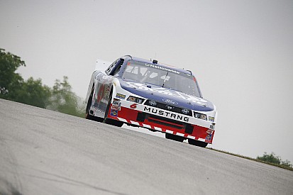 Bayne records sixth-straight top-15 finish at Kentucky