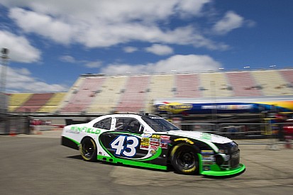 Rain shortens Nationwide qualifying, puts Armstrong on the pole for tonight