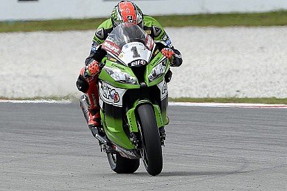 Sykes pulls away and wins race 1 to extend points lead