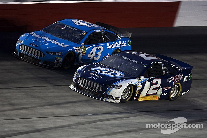 Streaking Ford teams set sights on Chase