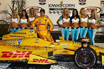 'Stolen win' could propel Hunter-Reay to another series crown
