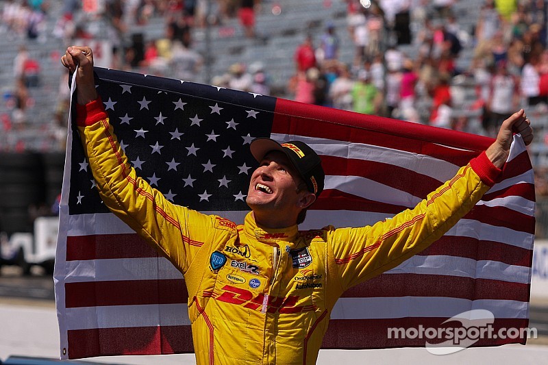 Ryan Hunter-Reay, Andretti Autosport Honda celebrates