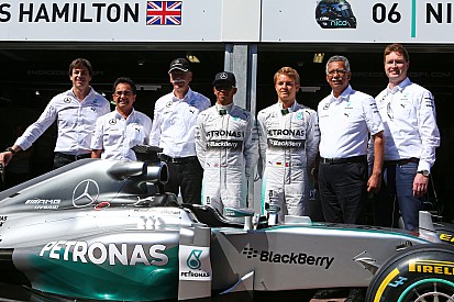 Mercedes wants driver duo 'til the cows come home'
