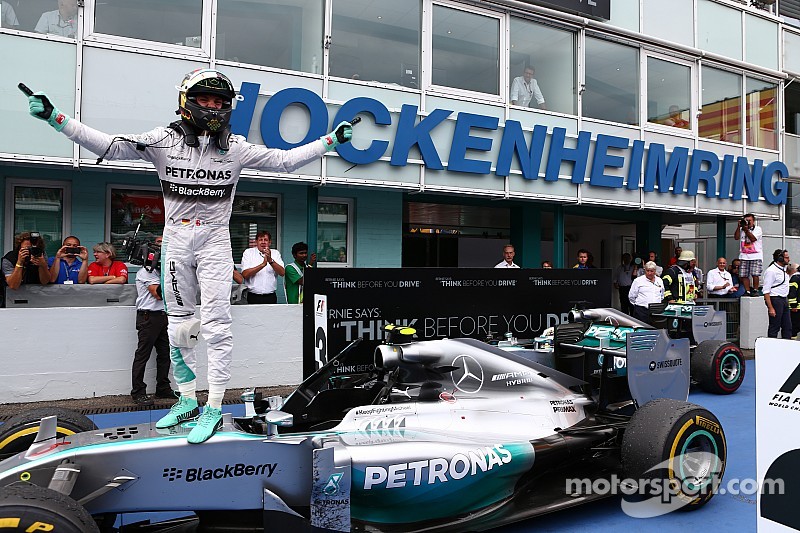Rosberg wins home Grand Prix in dominating fashion