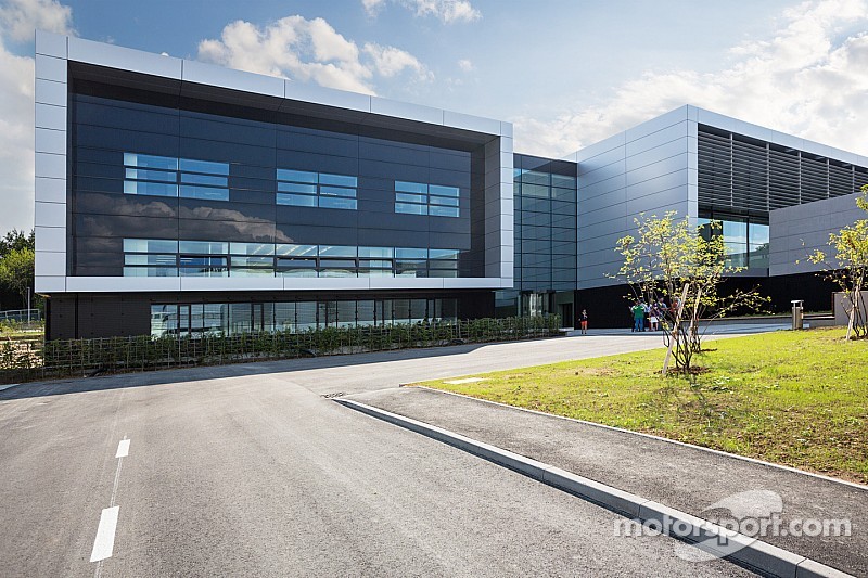 Accelerator of innovation expanded: Porsche invests 150 million euros in Weissach development centre
