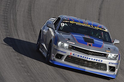 Matt Bell puts Stevenson Camaro on front row for Continental Challenge
