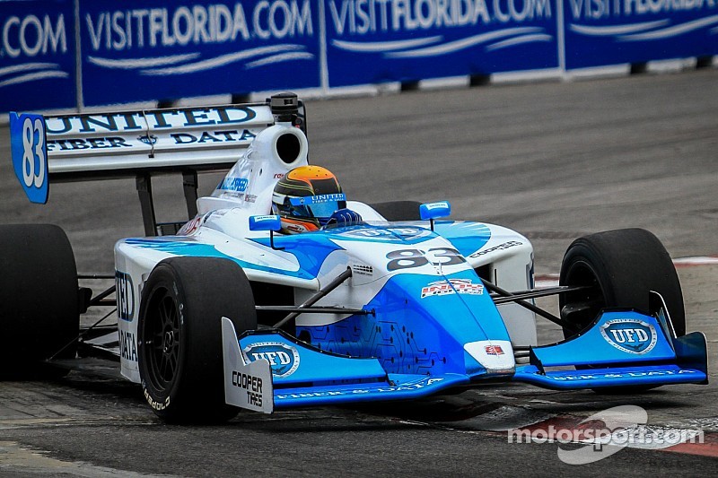 Third-generation racer visits with Andretti Formula E team