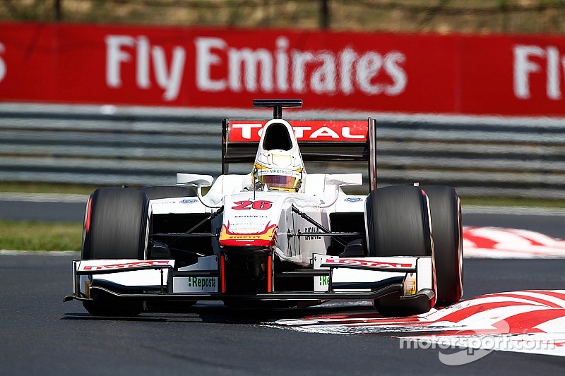Pic keeps cool in Budapest scorcher
