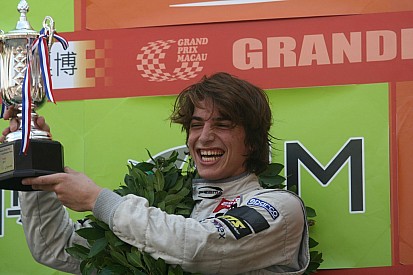 Roberto Merhi takes two wins in British F3