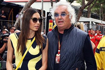Briatore to inject more 'show' into F1 - reports