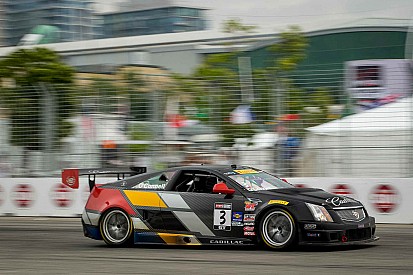 Deep field, deep storylines as Pirelli World Challenge heads for Mid-Ohio