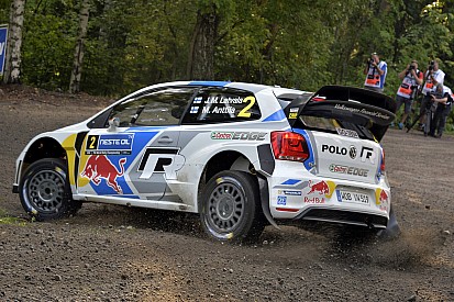 Latvala leads early in Finland