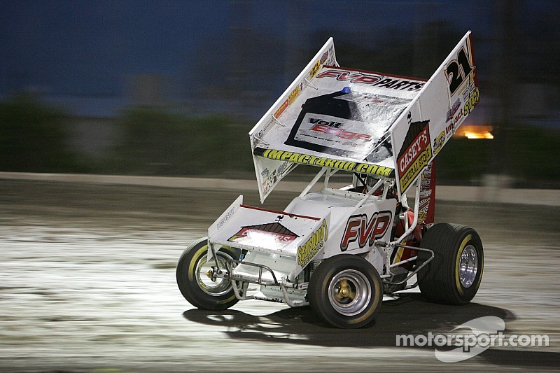 Brian Brown takes night one at the FVP Knoxville Nationals