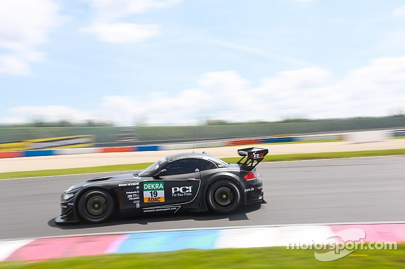 Hürtgen, Baumann and PIXUM Team Schubert take the lead in the ADAC GT Masters standings