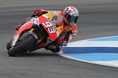 Bridgestone: Marquez sets the pace in both the wet and dry in mixed first day at Brno