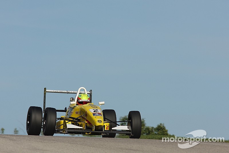 Pigot holds off Hargrove in Pro Mazda race