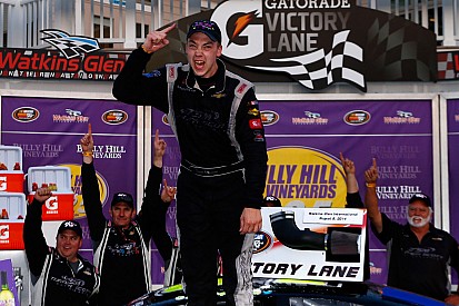 Two in a row for Scott Heckert
