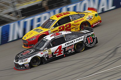 Five more drivers clinch Chase spots at Michigan