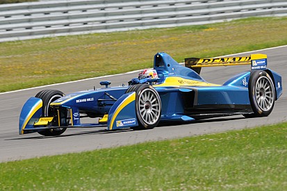 Sebastien Buemi tops the final day of pre-season testing