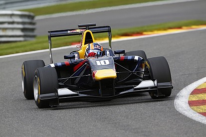 Lynn holds off Stanaway in Spa Race 2