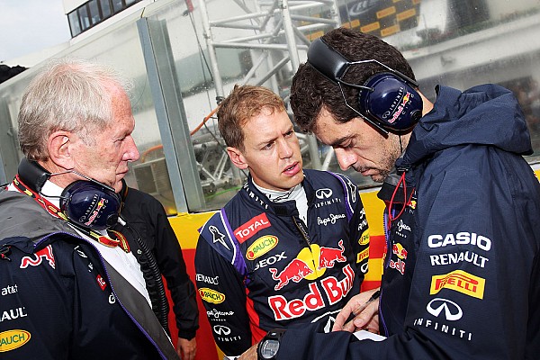 Struggling Vettel gets new engineer for 2015