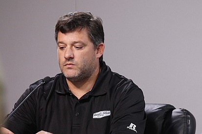 Stewart returns to action, but with a heavy heart