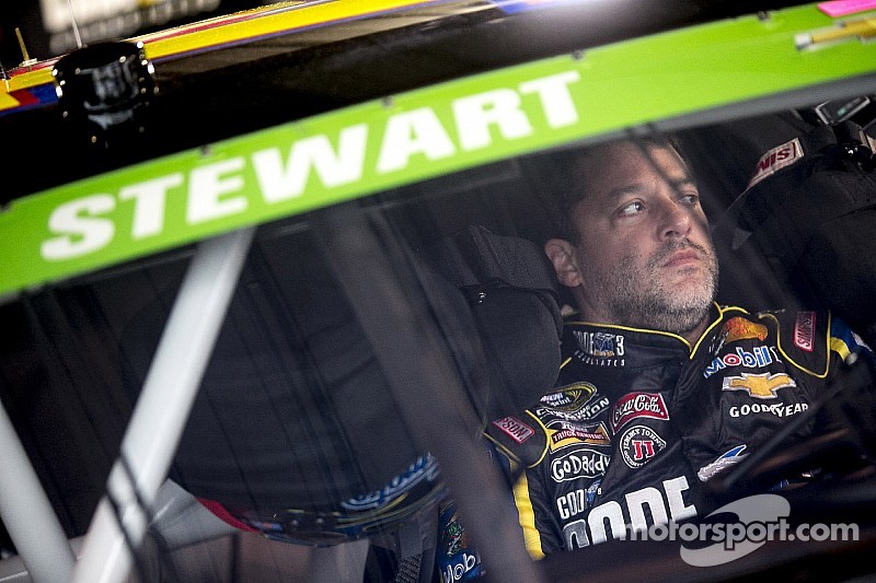 Should Tony Stewart be Chase-eligible?