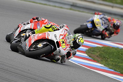 Iannone and Hernandez are positive for tomorrow's race