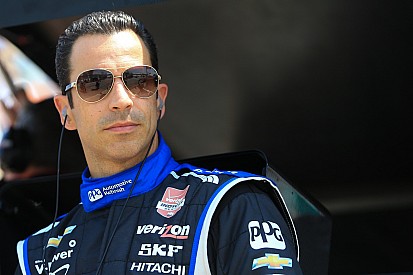 In championship battle, Castroneves is second. Again. And again. And again.