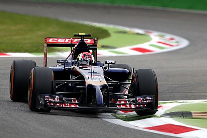Toro Rosso drivers complain about lack of grip on Friday practice for the Italian GP