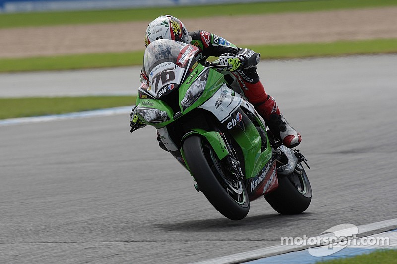 Baz storms to first place on opening day