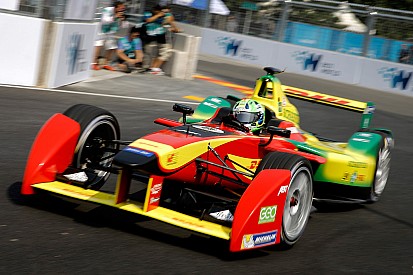 Battle for Beijing ePrix win ends in violent airborne crash - Di Grassi inherits the victory