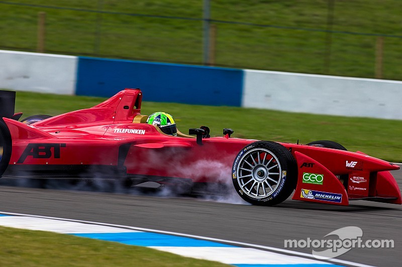 Formula E makes history with spectacular first ePrix