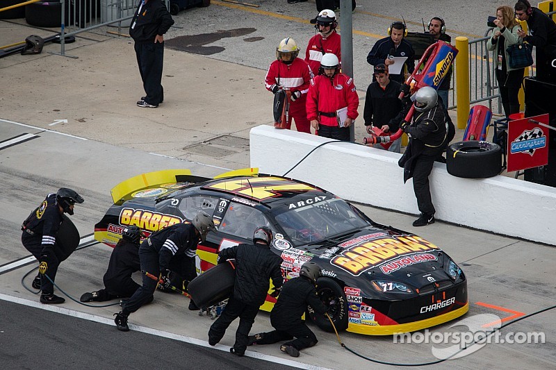 Hessert wins in wild ARCA finish at Salem