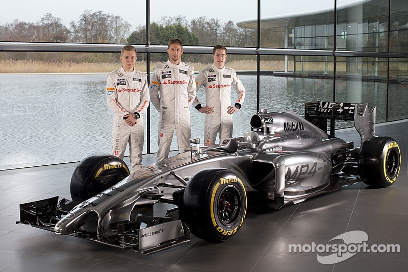 How would three-car teams affect the F1 driver market?