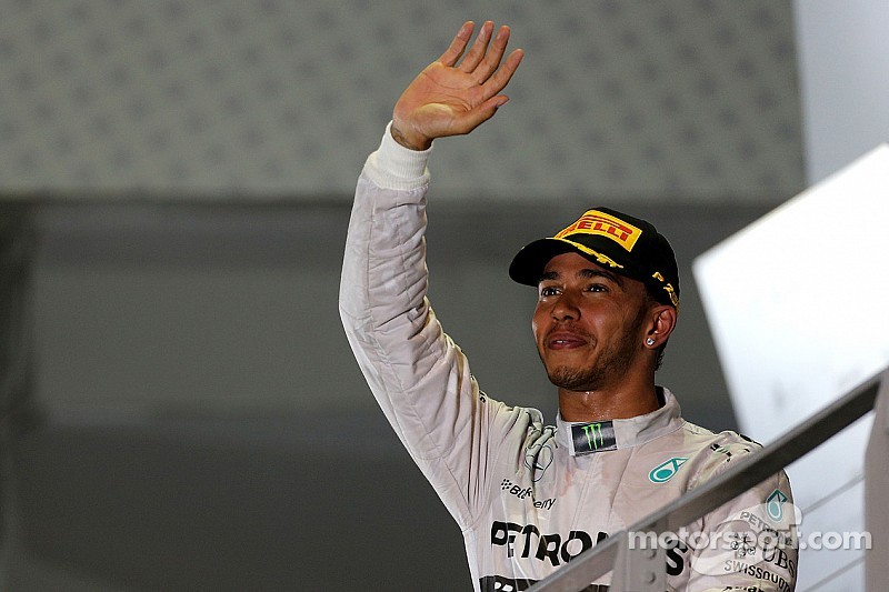 Mercedes' Hamilton took an impressive victory in the Singapore GP