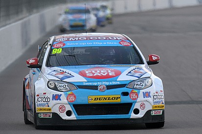 Jason Plato claims penultimate pole position of BTCC season