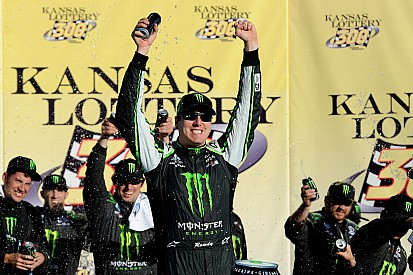 Kyle Busch overcomes Kansas 'curse' to win Nationwide race