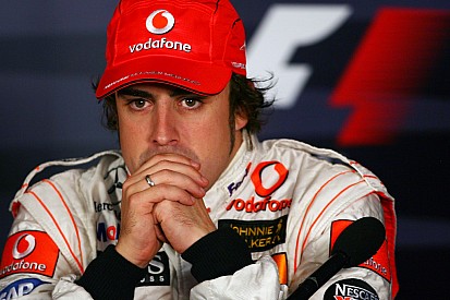 Red Bull thinks Alonso is McLaren-bound