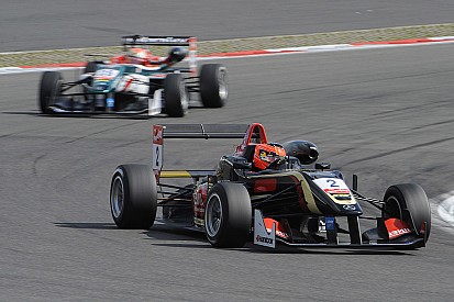 Ocon looking strong as Verstappen serves engine change penalty