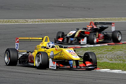 Blomqvist wins from Verstappen – battle for title remains open