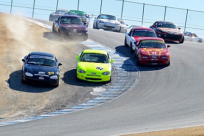 Top six finishing Miatas at SCCA Runoffs found to be illegal, seventh place awarded title