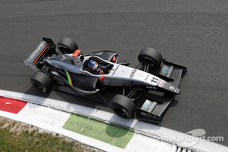 Will Stevens, Strakka back to winning ways at Jerez
