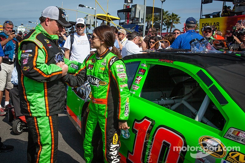 Danica Patrick, Stewart-Haas Racing Chevrolet with crew chief Tony Gibson