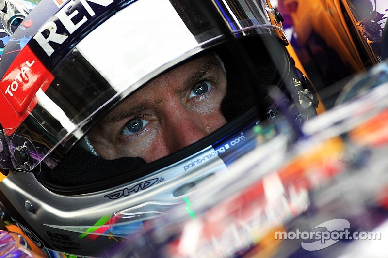 Weber doubts Vettel can handle Ferrari 'pressure'