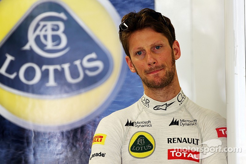 Grosjean hints at Lotus stay for 2015