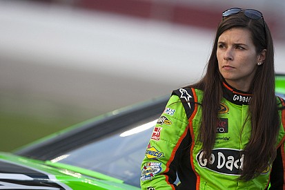 Danica Patrick is "looking for magic" with new crew chief