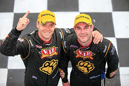 Van Gisbergen wins Race 1 at Surfers Paradise from pole position