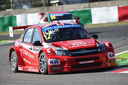 LADA Sport makes best of Suzuka weekend and places all bets on Macau grand finale