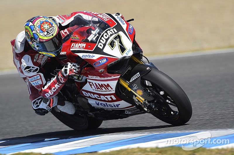 The Ducati Superbike Team gets set to close the championship this weekend in Qatar